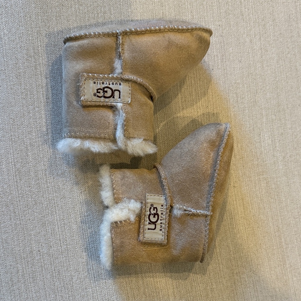 UGG Cozy Tan Infant Booties